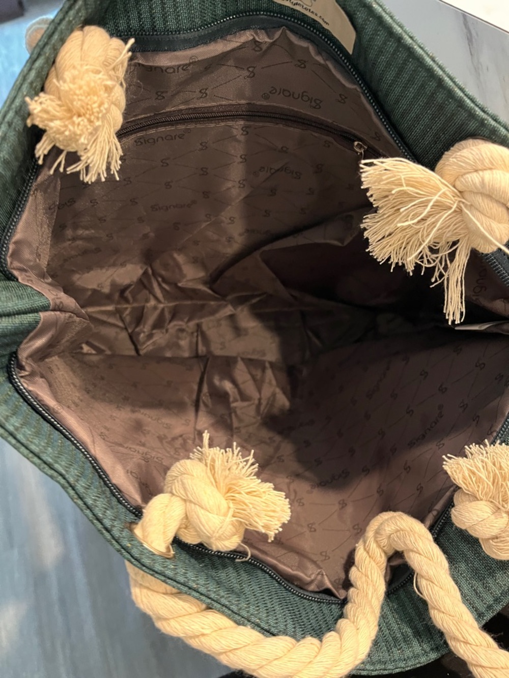 Swan Tapestry Tote Bag - Green - Picture 7 of 7